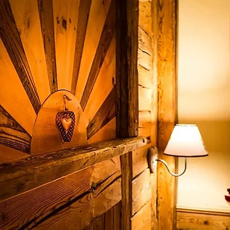 Meuble Mon Reve فندق بيريوِل تْشيرفينيا
